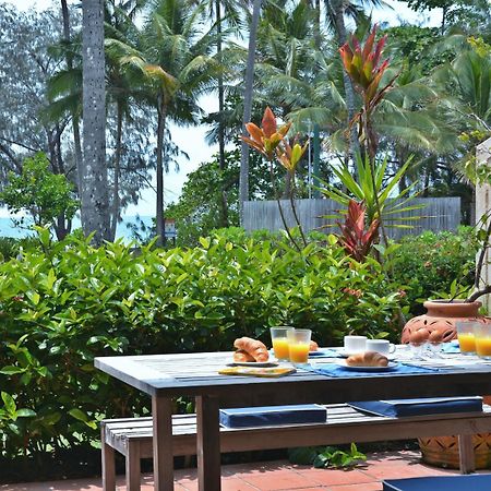 Number 2 On The Beach | Beautiful Beachfront Villa Port Douglas Exterior photo